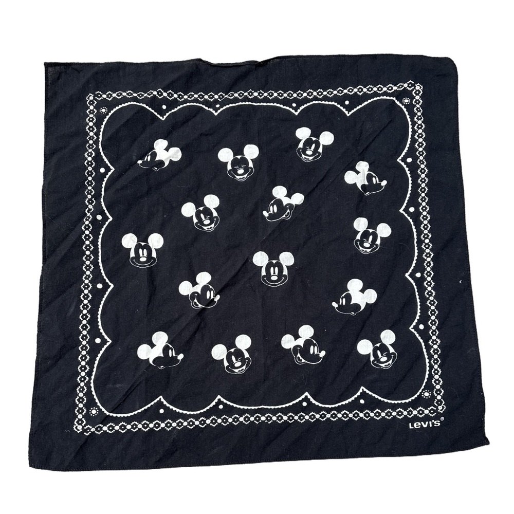 Black Levi’s Mickey Mouse bandanna